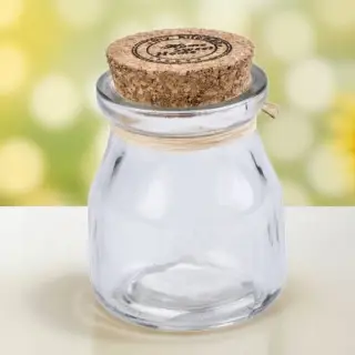 Skleněná sklenice s korkovým víčkem